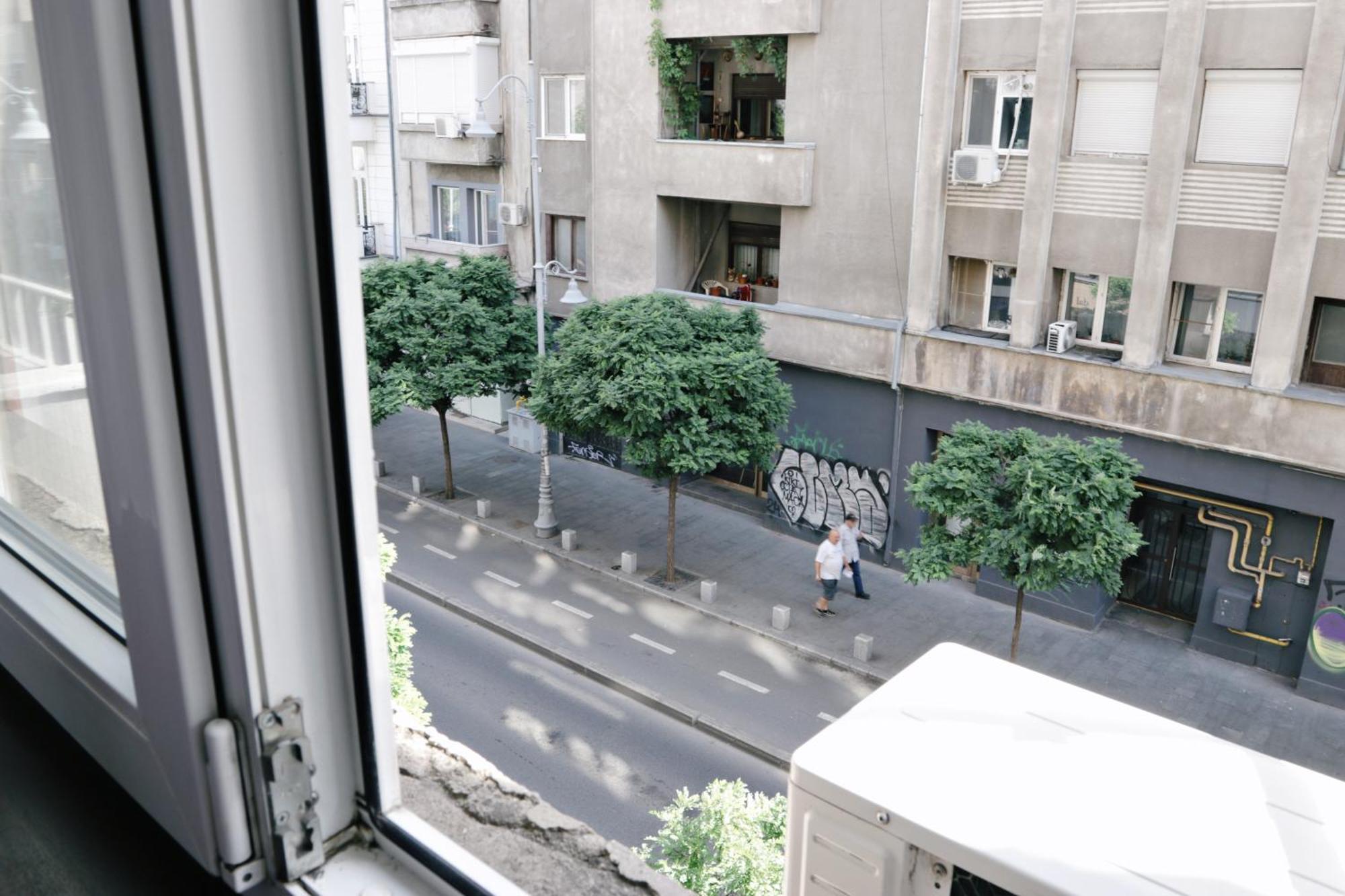 City Base I 2 Bedroom Apt Victoriei Bucharest Exterior photo